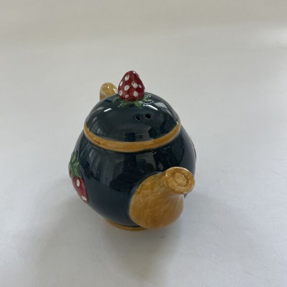 Vintage SAKURA Salt & Pepper Shakers Teapot Tea Kettle Ceramic Country Farmhouse - Picture 4 of 10